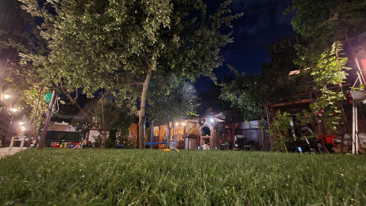 Garsoniera cocheta zona Coresi mall Braşov Esterno foto